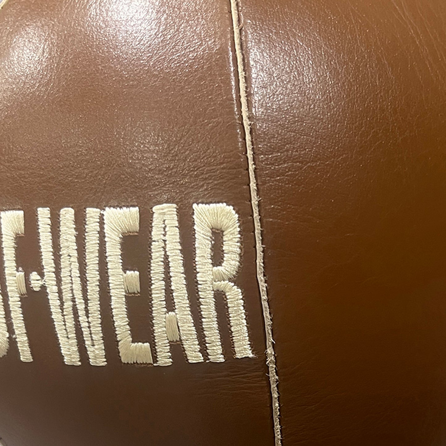 TUF WEAR CLASSIC BROWN LEATHER DOUBLE END PEANUT BAG